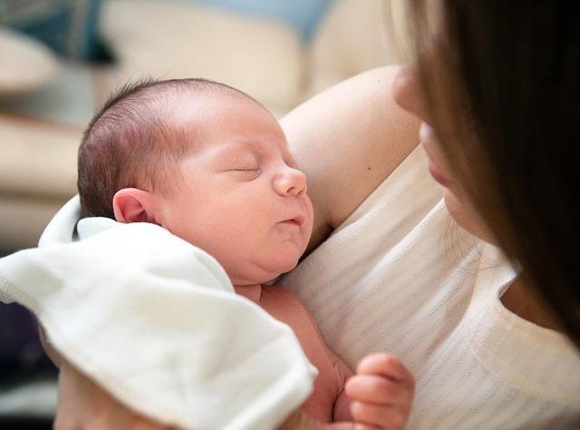 Comprender las emociones del niño durante los cambios